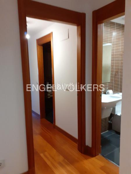 Foto e150a317-a3fc-4be0-ab80-27d976adb6eb. Alquiler apartamento exclusividad en el prado de san sebastián en Sevilla