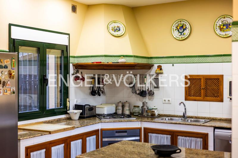 Foto 511b2dad-bed4-4cbb-8711-5362a662d2e7. Maison avec chauffage piscine dans Los Franceses - La Vega Chiclana de la Frontera