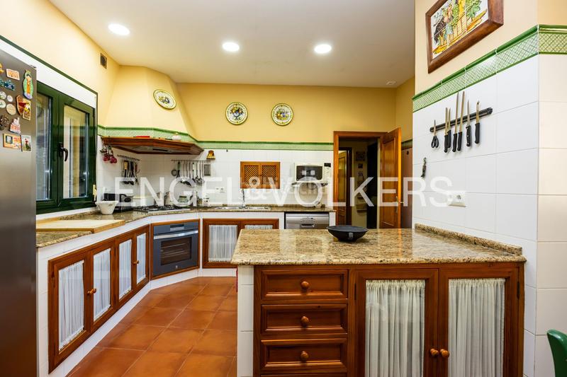 Foto 86e8c376-2aa8-4d7d-82c6-69531b225047. Maison avec chauffage piscine dans Los Franceses - La Vega Chiclana de la Frontera