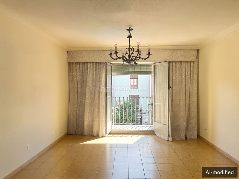 Foto 8104b5aa-6de5-49df-a9b7-08b884e9e556. Casa adossada amb calefacció a Triana Casco Antiguo Sevilla