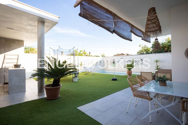 Foto 02d47ee0-ebcd-49b0-b416-3ebd5009df4d. Casa amb calefacció piscina a Oromana Alcalá de Guadaira