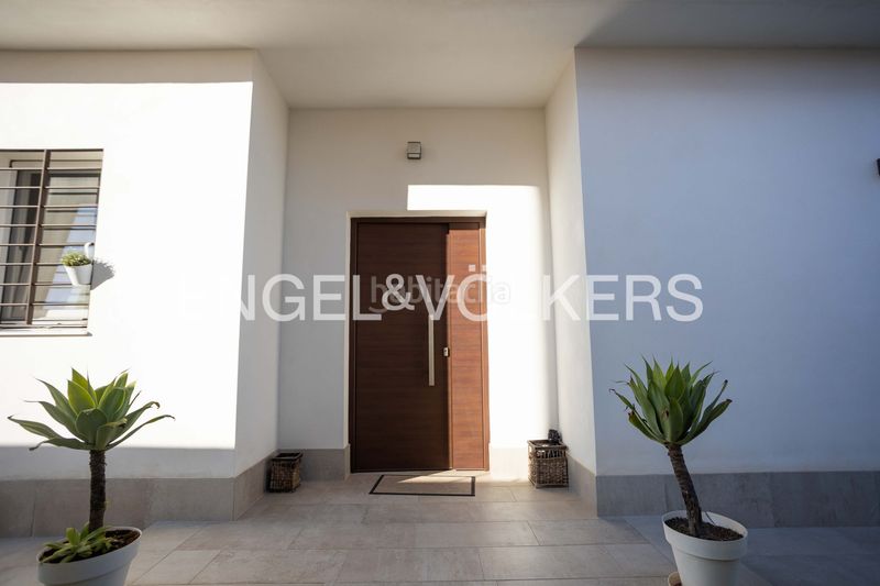 Foto 58ffd0bc-f489-47da-b009-0ff6cc42d049. Casa amb calefacció piscina a Oromana Alcalá de Guadaira