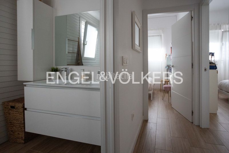 Foto b51e7a3d-00ff-41bd-8e37-ddcf0d941ab7. Casa amb calefacció piscina a Oromana Alcalá de Guadaira