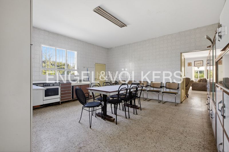 Foto a76ba7f1-90e8-4ceb-9c30-b013c240573f. Masia amb calefacció piscina a La Paz Alcalá de Guadaira