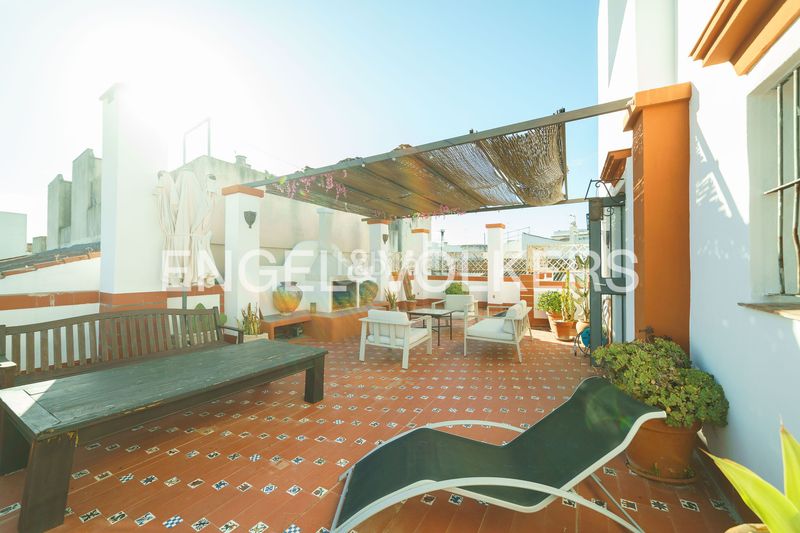 Foto 0ca4a6d2-834b-450f-ad61-1018b87689f5. Casa amb calefacció a Centro Jerez de la Frontera