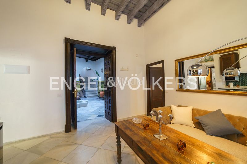 Foto 0faa7ba3-25d6-43ec-83db-49e4b8349dc8. Casa amb calefacció a Centro Jerez de la Frontera