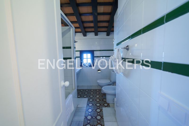 Foto 291f0c95-9e67-479d-8917-02d85bf7b3b2. Casa amb calefacció a Centro Jerez de la Frontera