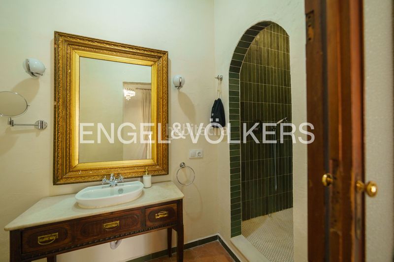 Foto 4c0f4816-d62a-4ea9-bee4-feb95d6d6247. Casa amb calefacció a Centro Jerez de la Frontera