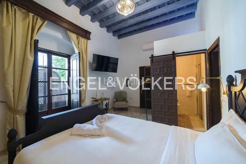 Foto 591437c4-e707-44e5-a434-1e208040b004. Casa amb calefacció a Centro Jerez de la Frontera