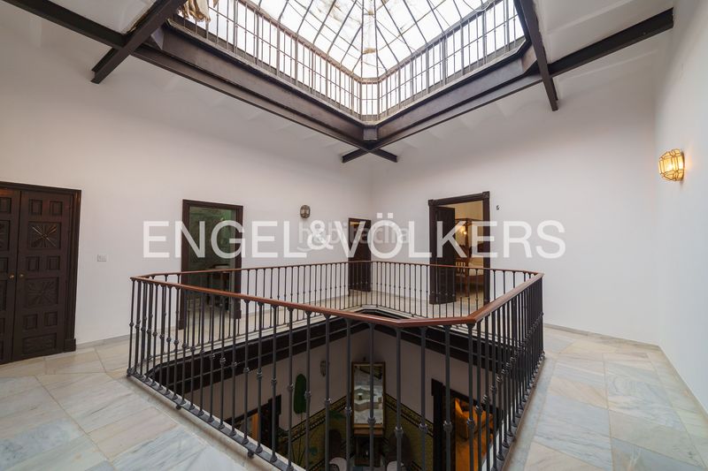 Foto 7477d459-ee35-41ff-abf9-6de651161f56. Casa amb calefacció a Centro Jerez de la Frontera