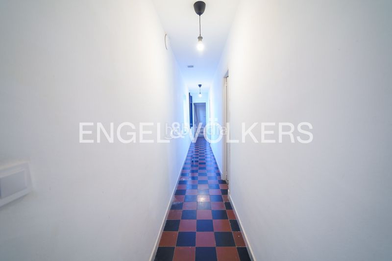 Foto a13cc410-30c9-4ea8-a610-ea5027c7db4e. Casa amb calefacció a Centro Jerez de la Frontera