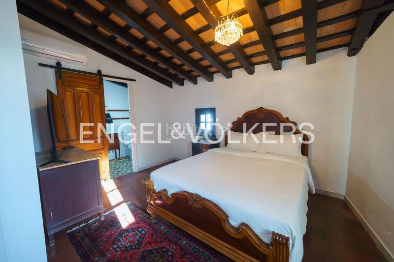 Foto ace48bc8-fbf7-4da2-a26f-a263440f6264. Casa amb calefacció a Centro Jerez de la Frontera