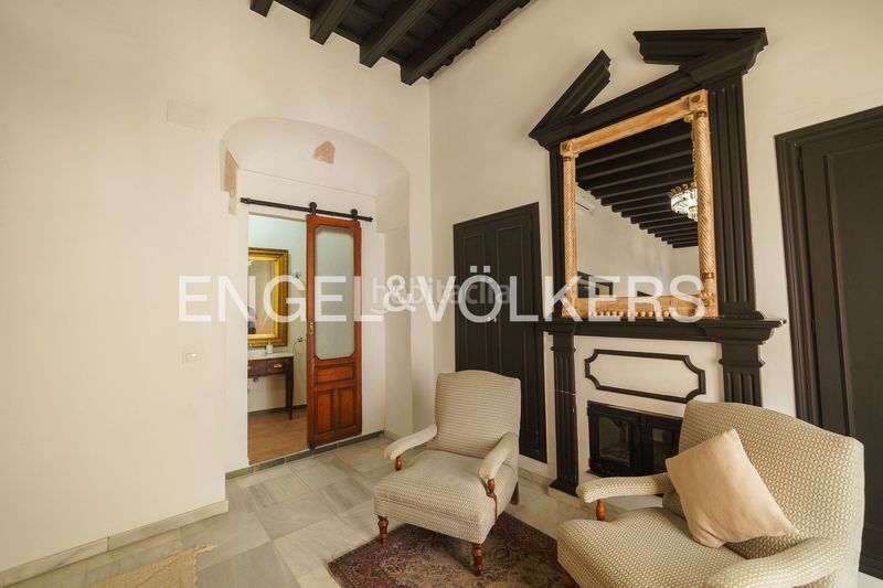 Foto b6110520-e197-4241-b379-0023ba1d06b0. Casa amb calefacció a Centro Jerez de la Frontera