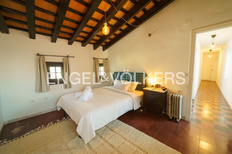 Foto b85ea1dc-aade-4fdb-8776-a5bf0306d1bf. Casa amb calefacció a Centro Jerez de la Frontera