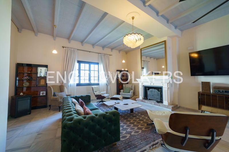 Foto d4d945cf-54b4-4110-94e7-f984c7b62656. Casa amb calefacció a Centro Jerez de la Frontera
