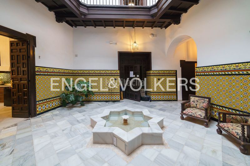 Foto e01cb479-d27d-4d05-9774-4a6b6c166a54. Casa amb calefacció a Centro Jerez de la Frontera