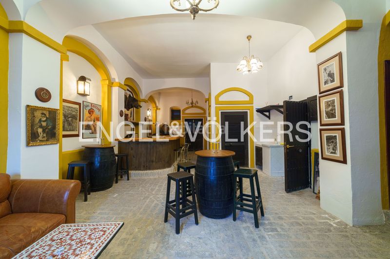 Foto e7dda32a-f376-46ab-bcec-bf70c834d539. Casa amb calefacció a Centro Jerez de la Frontera