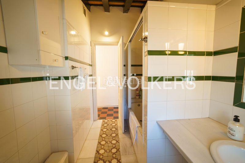Foto f38c4eef-291d-47bd-9522-8619a1b2200b. Casa amb calefacció a Centro Jerez de la Frontera