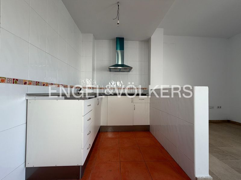 Foto 42cfbdcb-9f21-42fa-be7f-c53ca1bab591. Pis amb calefacció aparcament a Centro Alcalá de Guadaira