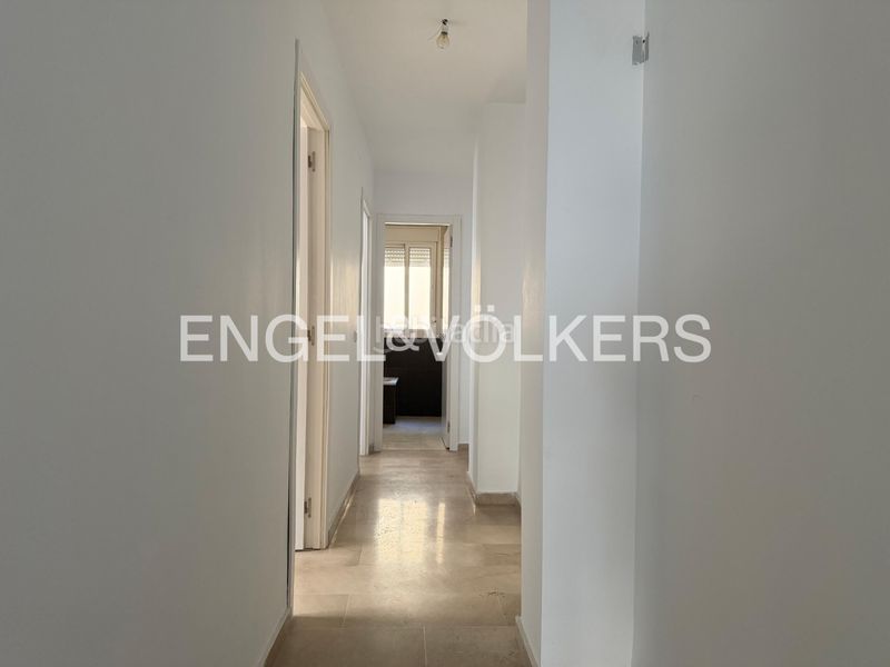 Foto 89cac3a3-5e09-42a3-babb-38279db69272. Pis amb calefacció aparcament a Centro Alcalá de Guadaira