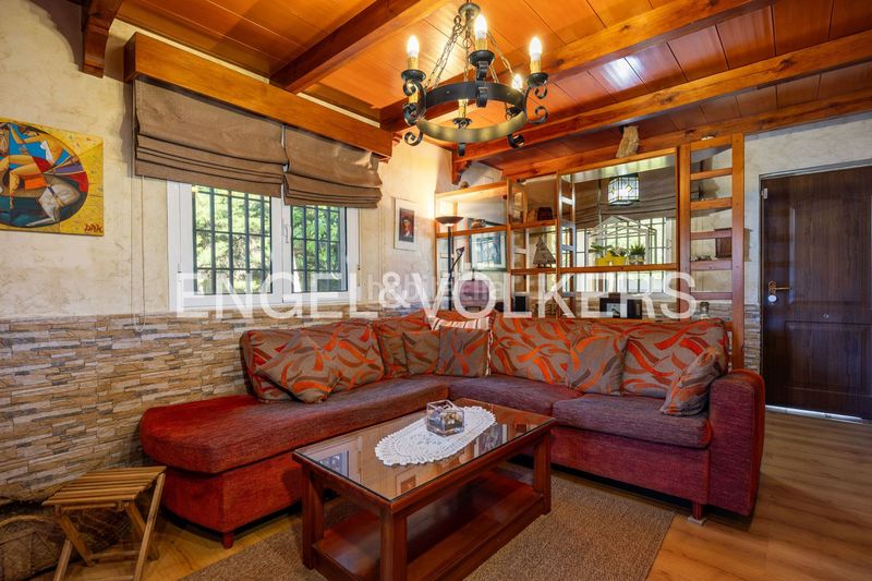 Foto 0ab82440-aa38-4b45-8cfb-ee6290938a03. Casa amb calefacció aparcament piscina a Las Lagunas - Campano Chiclana de la Frontera