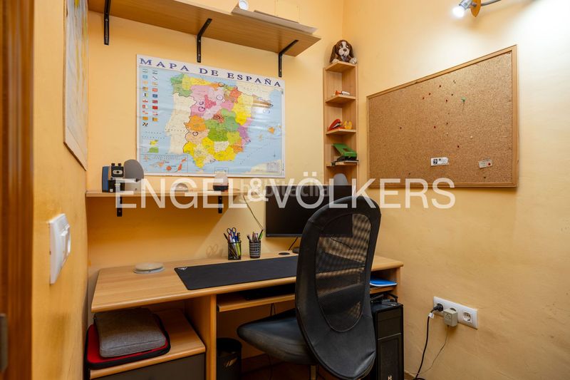 Foto 111f6af1-7dae-4af9-8463-7c054250f758. Casa amb calefacció aparcament piscina a Las Lagunas - Campano Chiclana de la Frontera