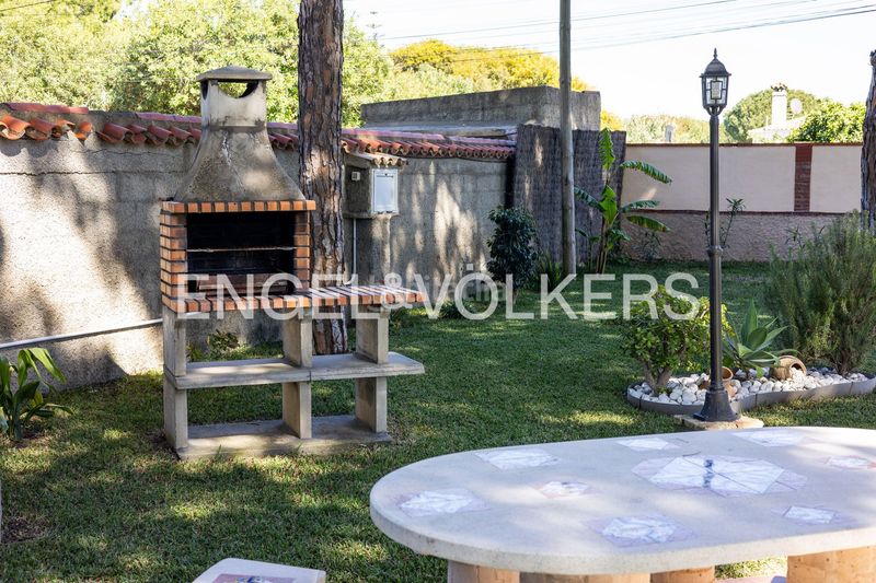 Foto 1bd7cc43-29d2-4d31-8ba5-62d4c87e0629. Casa amb calefacció aparcament piscina a Las Lagunas - Campano Chiclana de la Frontera