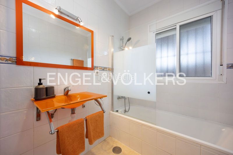 Foto 33fe7b80-e654-414b-af2e-0e983edee96d. Casa amb calefacció aparcament piscina a Las Lagunas - Campano Chiclana de la Frontera