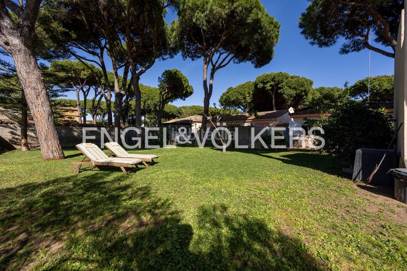 Foto a2c21459-43a7-404f-9bb5-4e465ab1f0ee. Casa amb calefacció aparcament piscina a Las Lagunas - Campano Chiclana de la Frontera