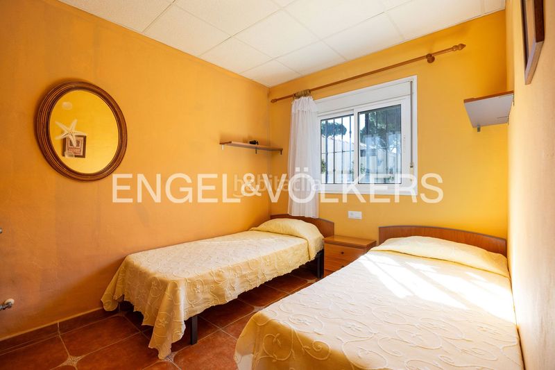 Foto ba07256b-8d5d-40ee-863c-eb855c4c8b4e. Casa amb calefacció aparcament piscina a Las Lagunas - Campano Chiclana de la Frontera