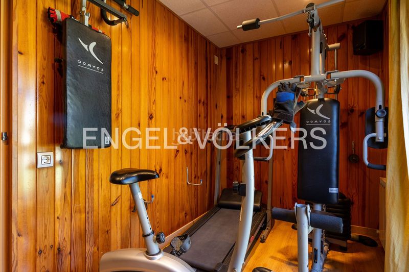 Foto c47753f7-45f8-4fb3-acd1-831e8ee87866. Casa amb calefacció aparcament piscina a Las Lagunas - Campano Chiclana de la Frontera