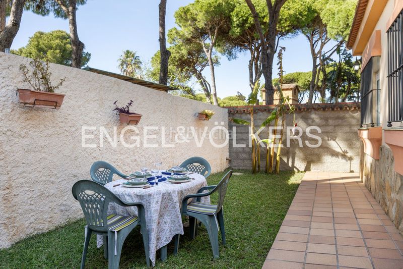 Foto c97f39be-5eb4-4cbf-b9c5-afc2cc07f9a6. Casa amb calefacció aparcament piscina a Las Lagunas - Campano Chiclana de la Frontera