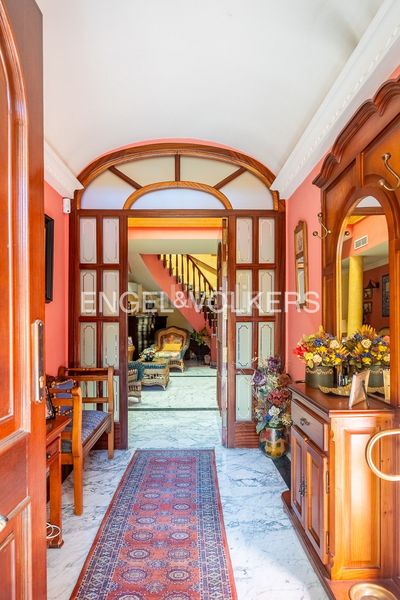 Foto c56d3454-f667-45aa-b638-d0f28bc178cc. Casa amb calefacció piscina a Santa Clara Sevilla