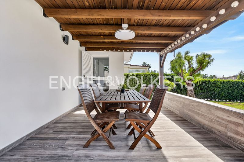 Foto 5ff681ba-21f8-4592-a502-6a1030eb11cb. Casa amb calefacció a cerros de Montequinto Montequinto