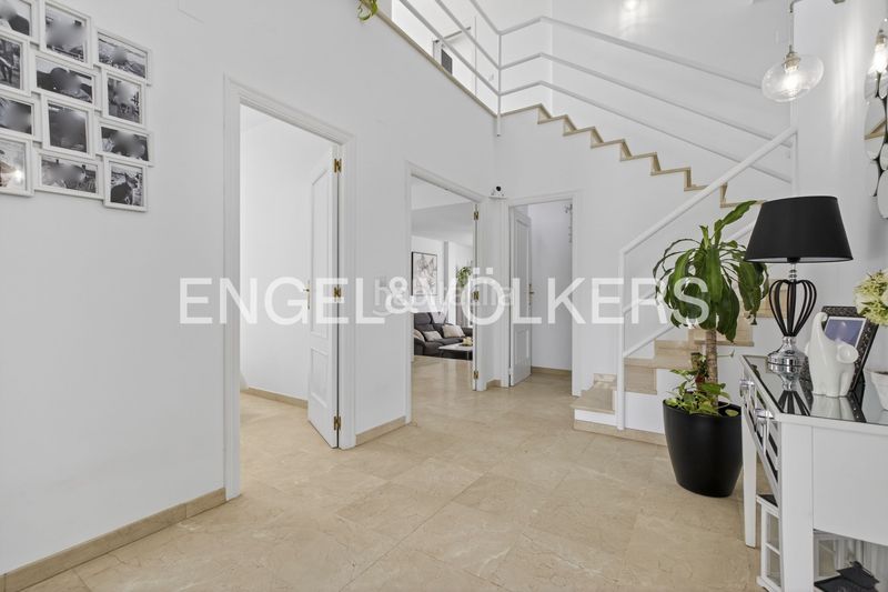 Foto d4e90c3a-0cbe-48a7-96c8-b7851f1518d3. Casa amb calefacció a cerros de Montequinto Montequinto