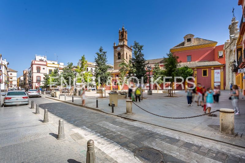 Foto 52da8c42-cf9b-41c3-bdd0-87089d0b92f7. Casa amb calefacció aparcament a San Vicente Sevilla