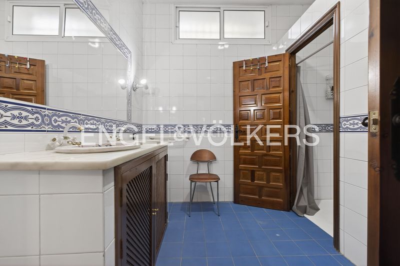 Foto 1744f73a-33ee-4f6b-91f8-beab99fb65a0. Casa amb calefacció a cerros de Montequinto Montequinto