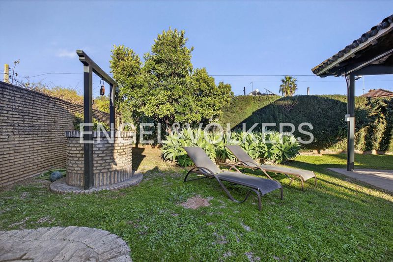 Foto cfca991c-99eb-4bf1-9147-efa3334fb985. Casa amb calefacció a cerros de Montequinto Montequinto