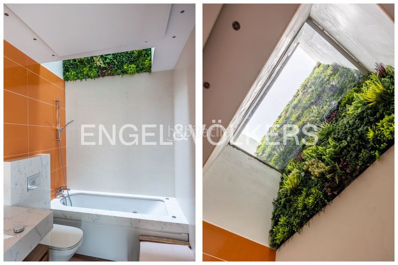Foto e5abfa8d-fa93-4a30-9931-21b7b996a169. Casa adossada amb calefacció aparcament piscina a Dos Hermanas