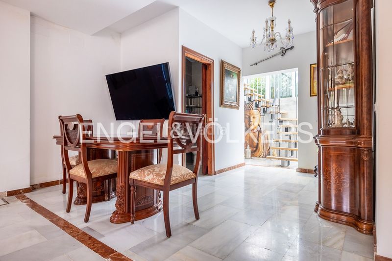 Foto b0f27c63-7c40-4fff-a2e0-65ba29c6d950. Casa amb calefacció a La Motilla - Fuente del Rey Dos Hermanas