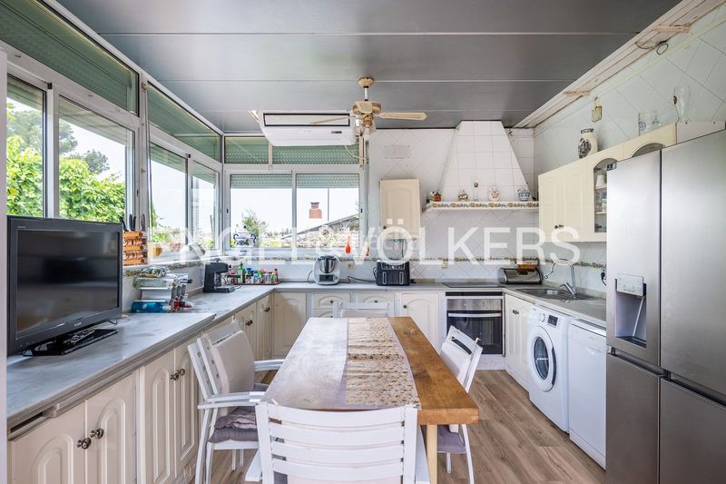 Foto e54e1010-6d28-42a5-a461-27361007f32f. Casa amb calefacció a La Motilla - Fuente del Rey Dos Hermanas