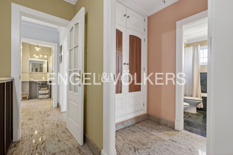 Foto 6bf61659-fb43-469d-9652-eb391be00ae5. Casa amb calefacció aparcament piscina a Santa Clara Sevilla
