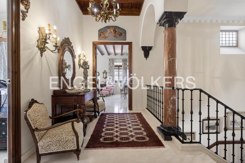 Foto bac404bb-e400-4e37-94ef-e30e58010cfb. Casa amb calefacció piscina a Écija