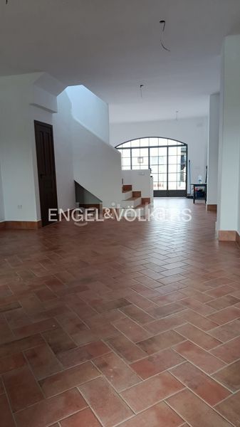 Foto 67e8a540-ef10-4908-baac-8d22a1a2dda2. Casa adossada amb calefacció piscina a El Rocío Almonte