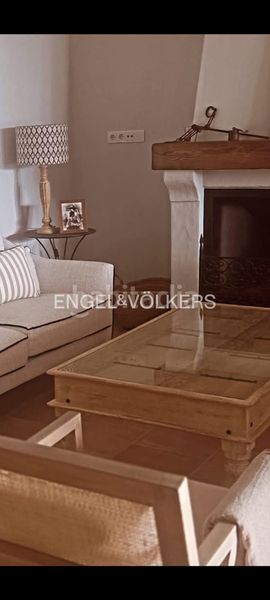 Foto b94151e5-c112-4788-a3f5-b717428ea179. Casa adossada amb calefacció piscina a El Rocío Almonte
