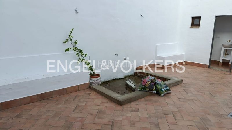 Foto c5c1126f-41ca-43be-936a-4aa0c533c505. Casa adossada amb calefacció piscina a El Rocío Almonte
