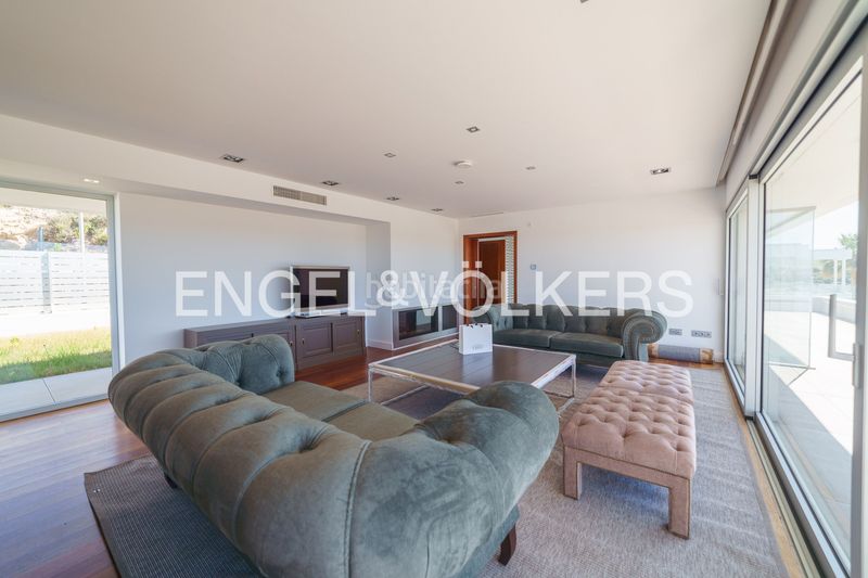 Foto 45b683bb-a610-4249-b18a-7afe879ee3bb. Casa amb calefacció aparcament piscina a El Rocío - La Milagrosa Jerez de la Frontera
