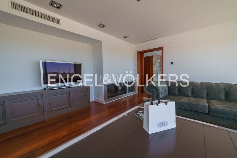 Foto 95ddba92-0b1b-4888-ab60-b31be83656e1. Casa amb calefacció aparcament piscina a El Rocío - La Milagrosa Jerez de la Frontera