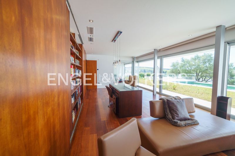 Foto b9e60eaa-a0f6-45c9-9c4e-05a6862d0a46. Casa amb calefacció aparcament piscina a El Rocío - La Milagrosa Jerez de la Frontera