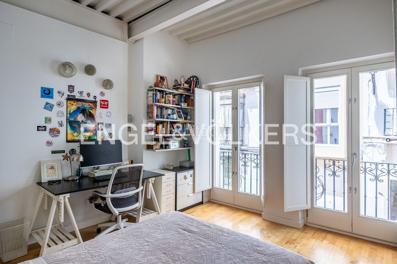 Foto 62a43a79-42ce-4fb9-a7b2-bcf3a2106c65. Casa amb calefacció piscina a Feria Sevilla
